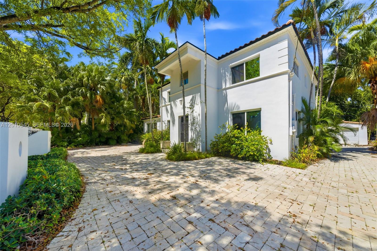 5824 Alton Rd, Miami Beach, FL, 33140/$3,200,000 1 5824 Alton Rd