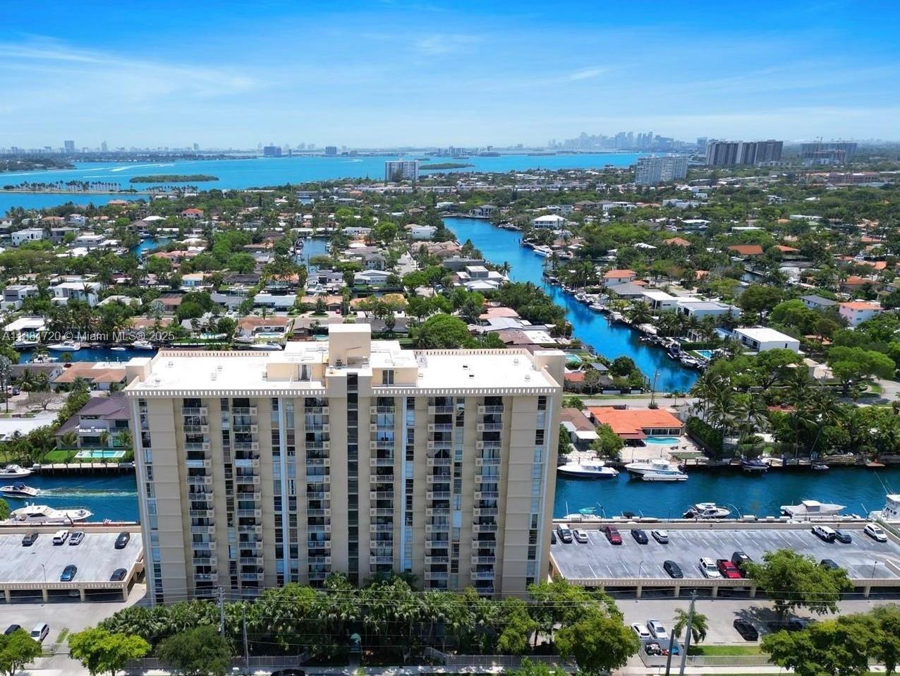 VECINO DEL MAR CONDO - Residential Lease