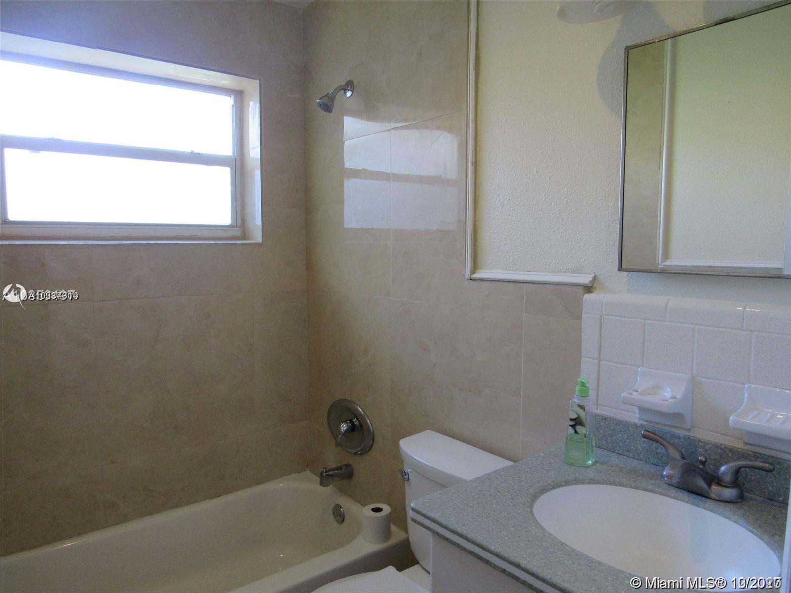 NORTH HOLLYWOOD - Residential Income