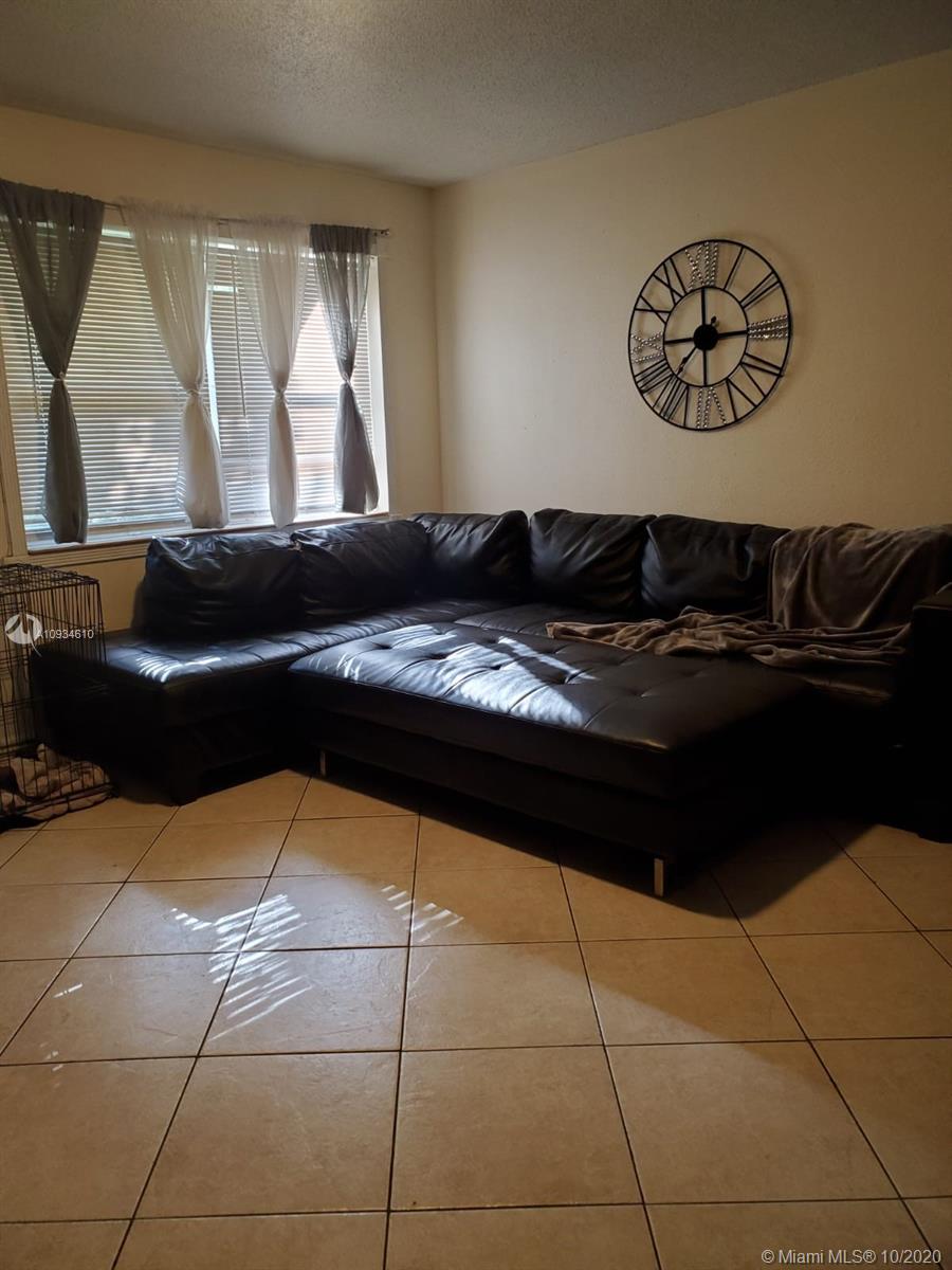 NORTH HOLLYWOOD - Residential Income