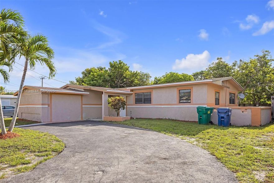 Charming ranch-style home featuring a 3/2 layout plus an additional room, a good-sized backyard, and a desirable waterfront location. This property offers a functional floor plan with added flexibility and outdoor space perfect for relaxing or entertaining.