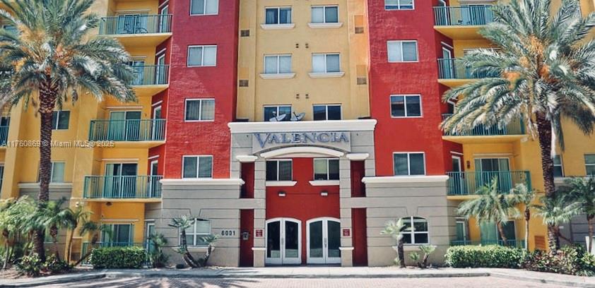 Property for Sale at 6001 Sw 70th St 629, South Miami, Miami-Dade County, Florida - Bedrooms: 3 
Bathrooms: 2  - $430,000