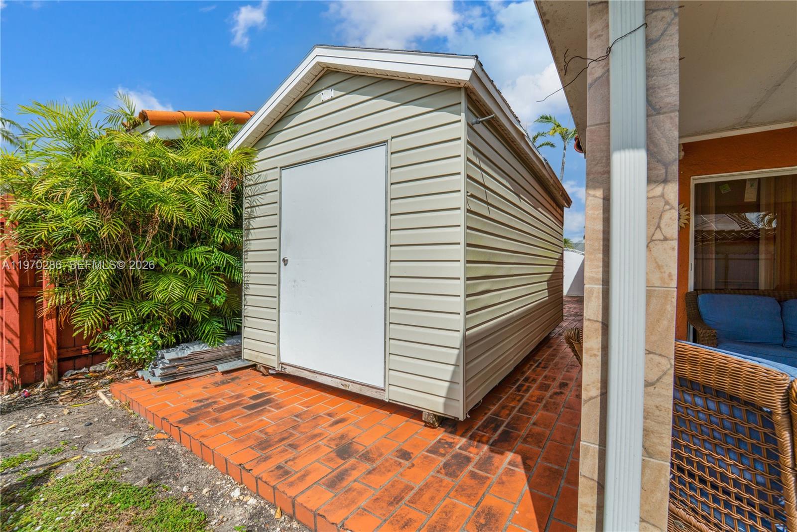 THE CEDARS OF KENDALL - Residential