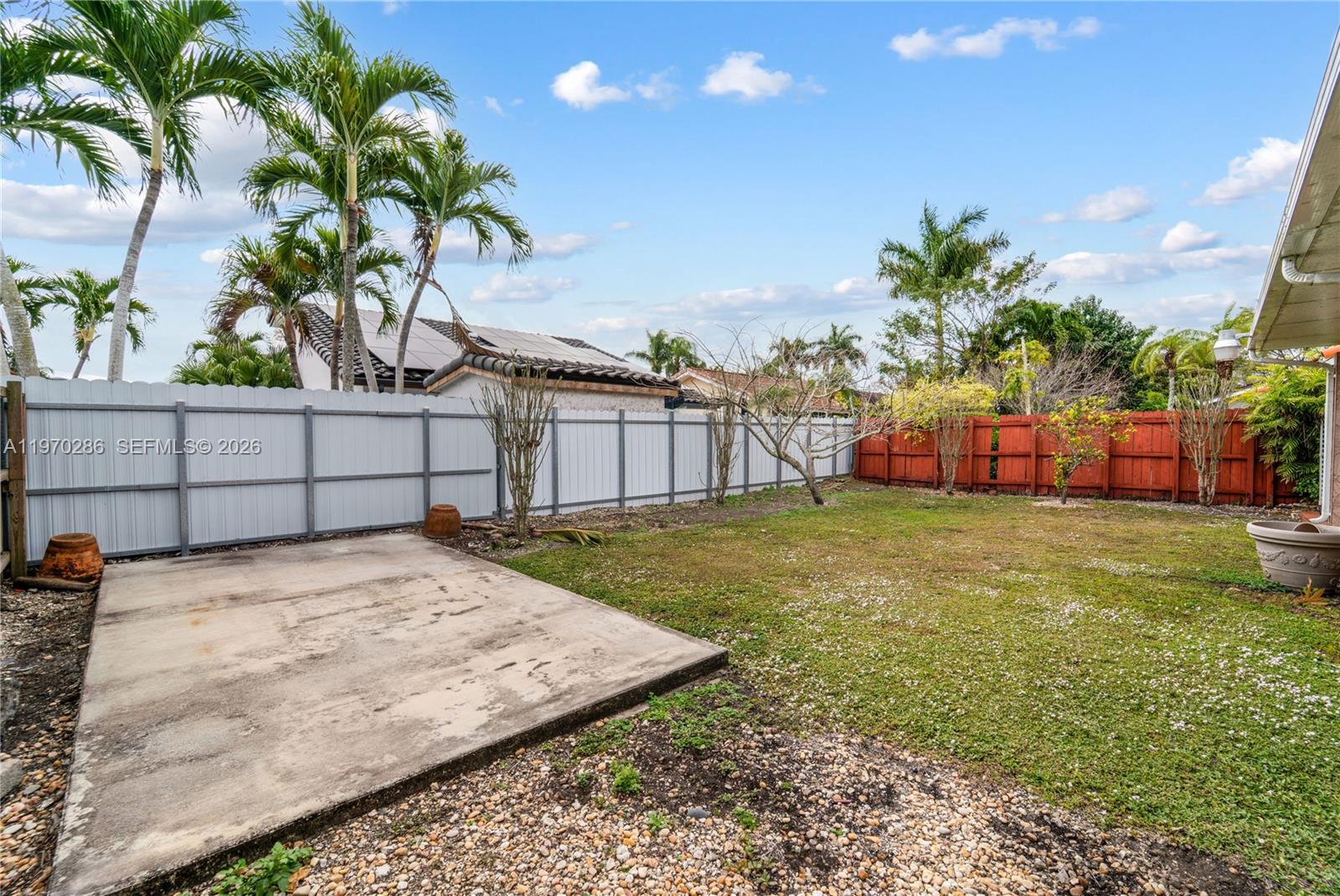 THE CEDARS OF KENDALL - Residential