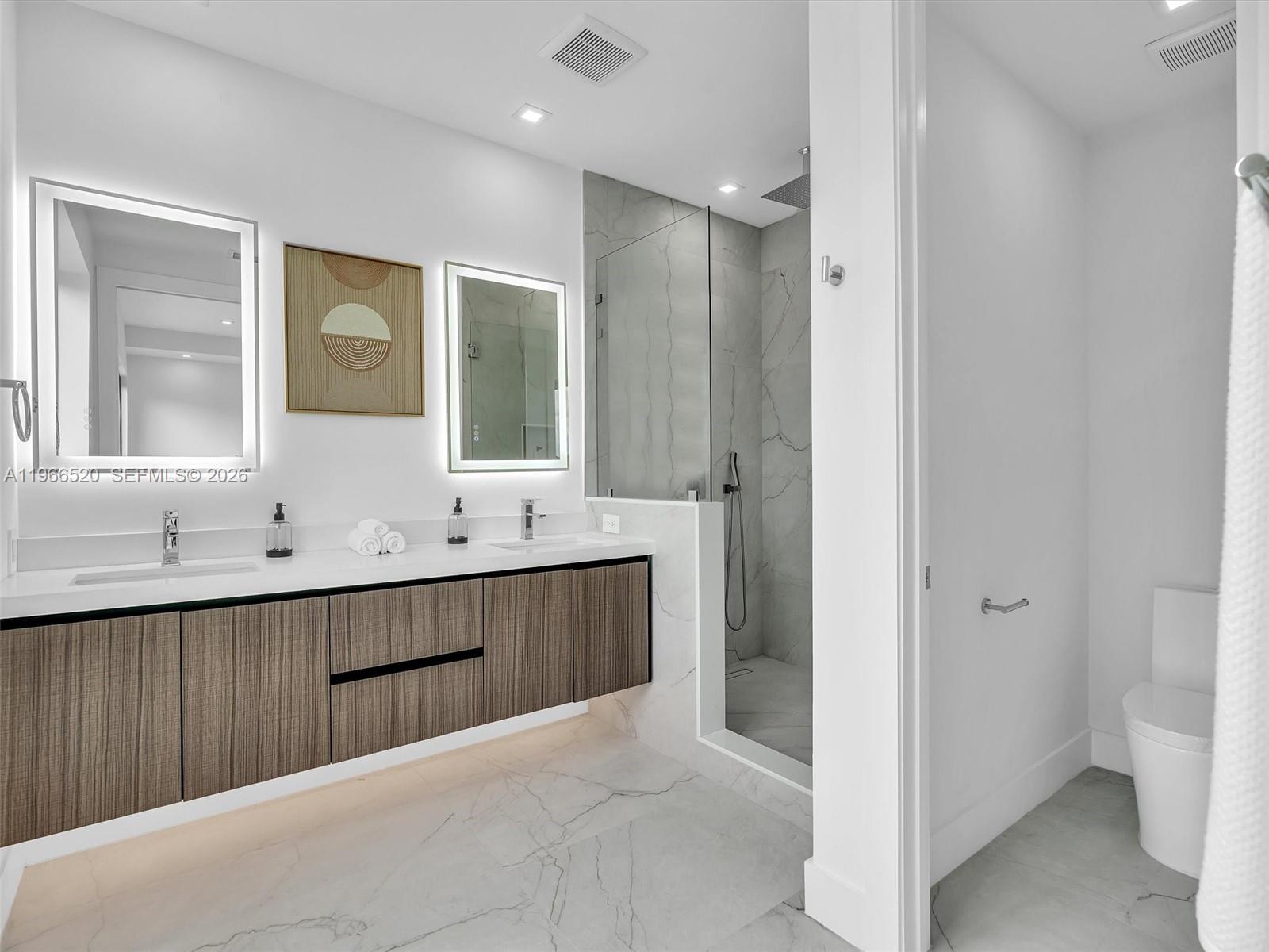 H20 DANIA BEACH - Residential