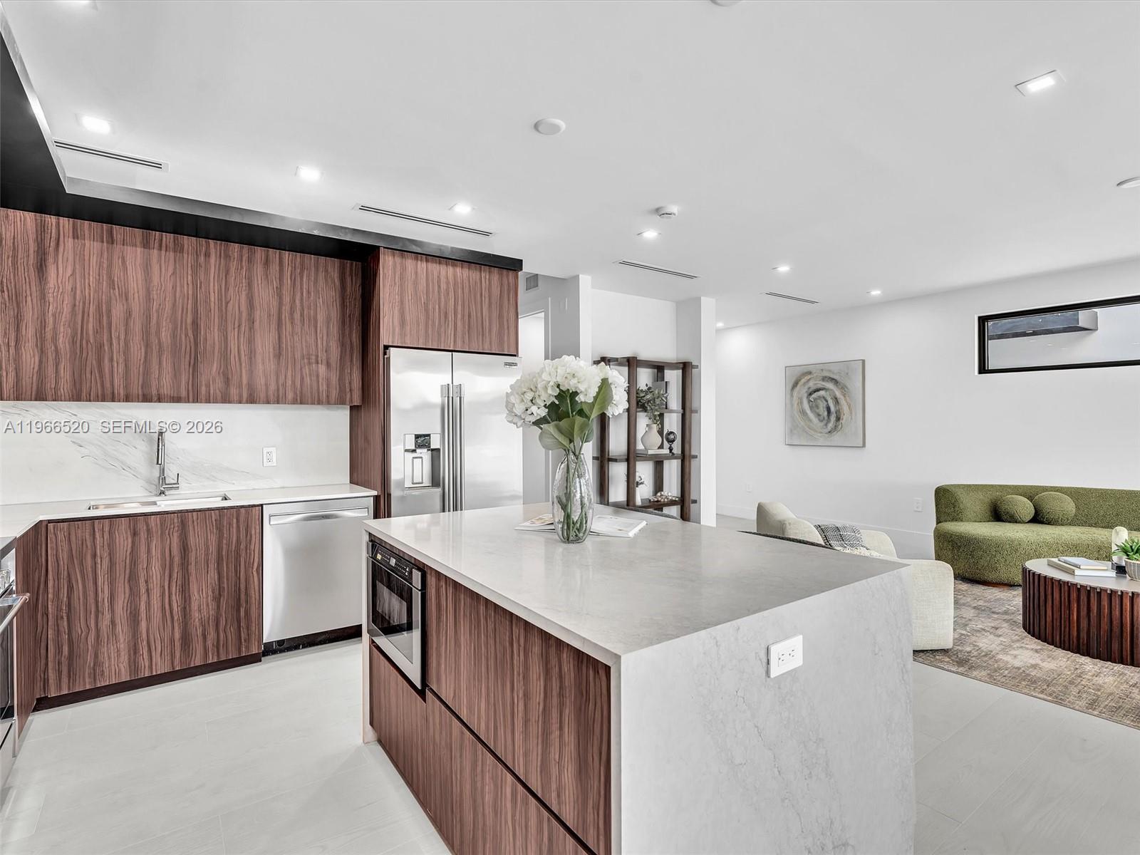 H20 DANIA BEACH - Residential