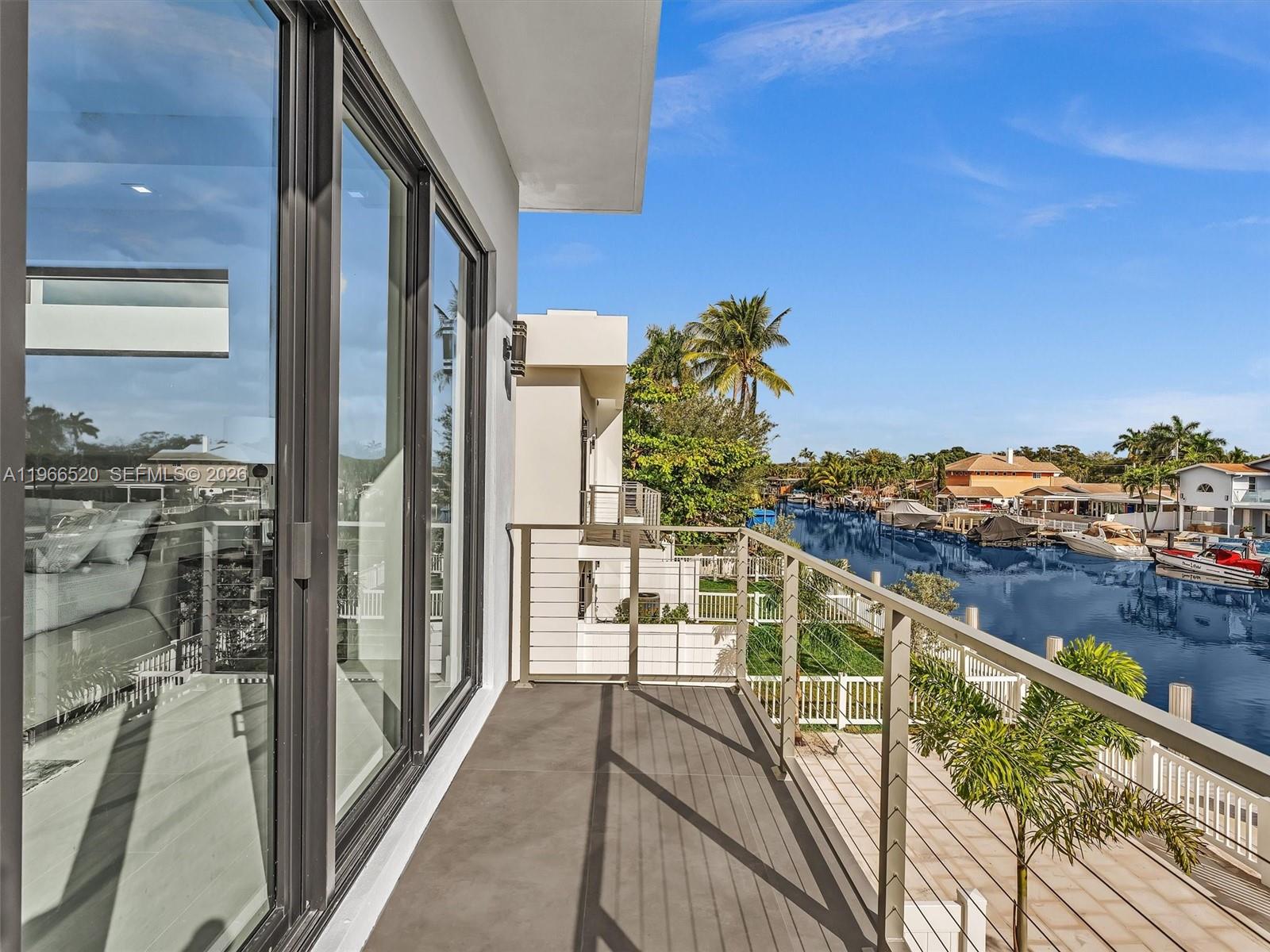 H20 DANIA BEACH - Residential