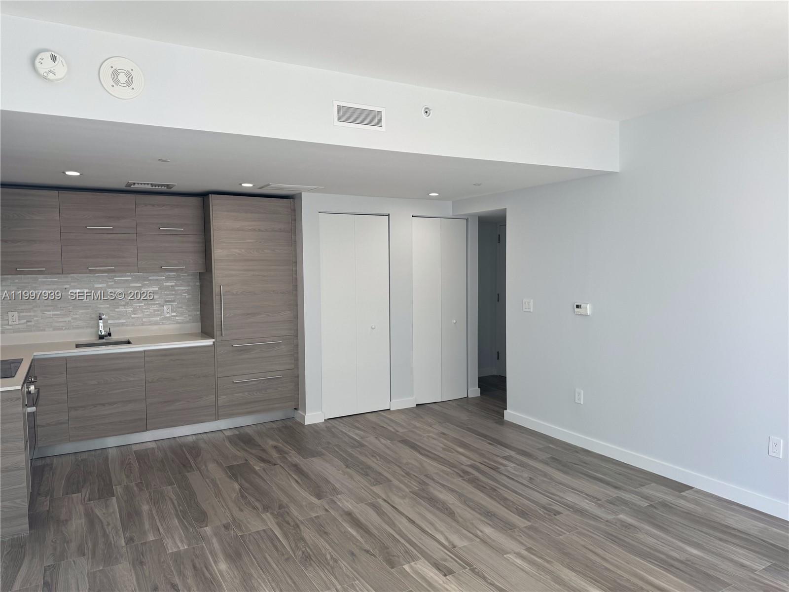 1300 S MIAMI AVENUE CONDO - Residential Lease