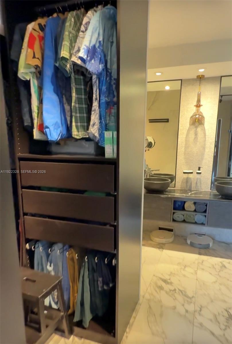 CORONADO CONDO- TOWER II - Residential