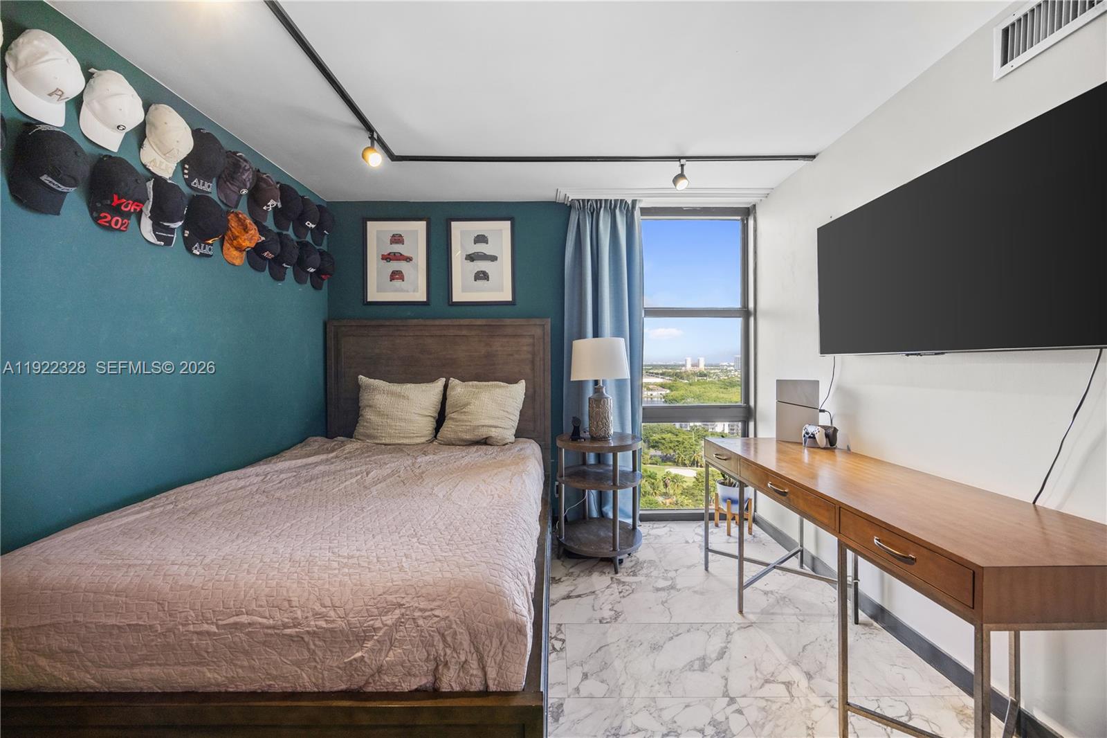 CORONADO CONDO- TOWER II - Residential