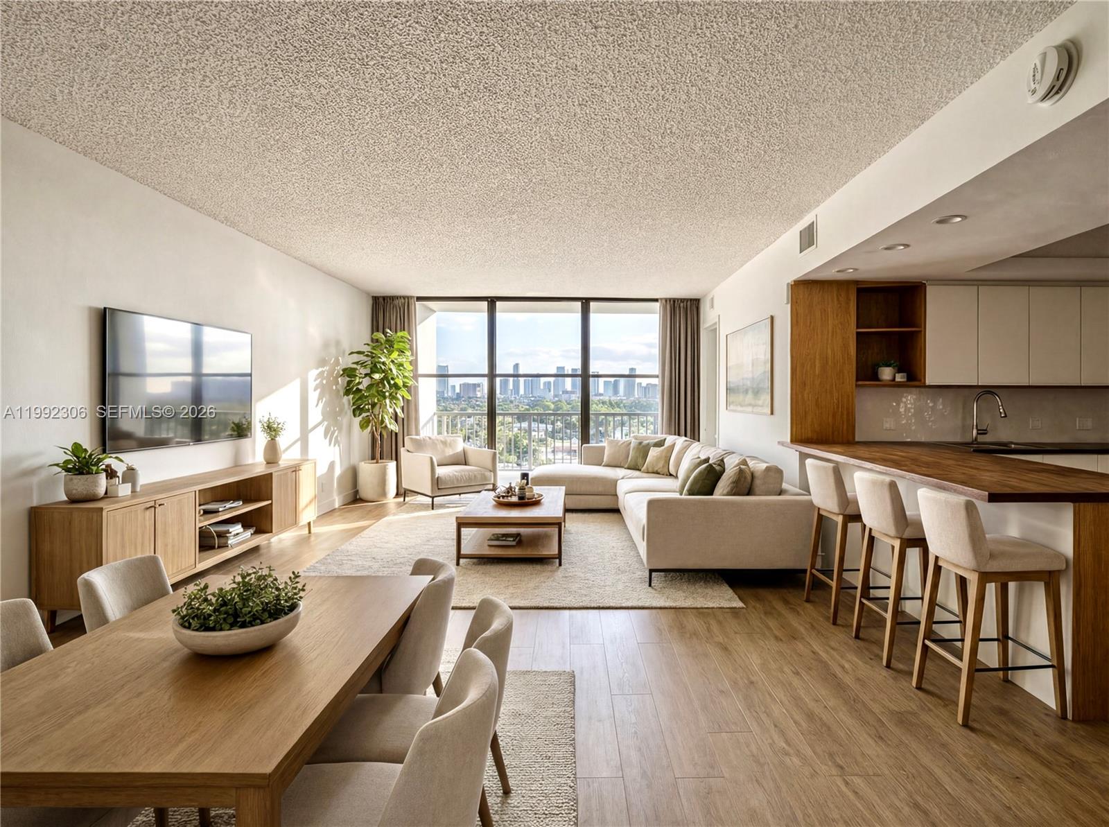 1000 Parkview Dr 723