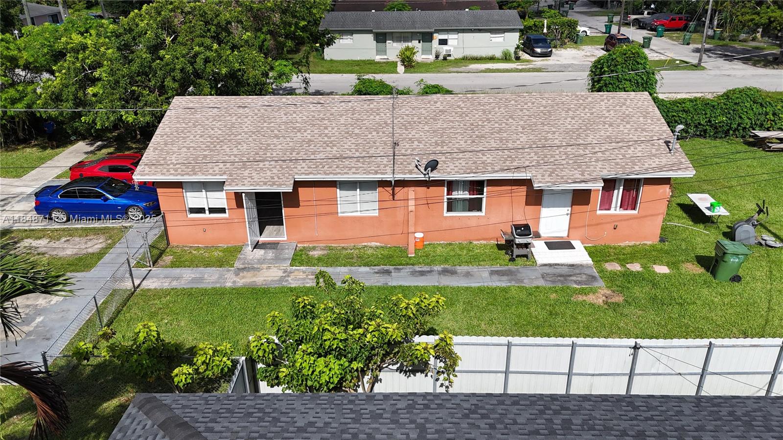 Opportunity in Homestead Don’t miss this duplex sitting on a massive 12,219 SQ FT lot perfect for investors or end users looking to live in one unit and rent the other! Each unit offers 2 bedrooms / 1 bathroom, central A/C, water heater, independent electric mrters.
The property boasts a brand-new roof (2025), providing peace of mind and long-term durability. With plenty of yard space for expansion, additional parking, or future development, this lot gives you options and potential.
Whether you're looking to generate income, house hack, or add a solid property to your rental portfolio, this one checks all the boxes.Turnkey, Spacious. Upgraded. And located in a growing area of Homestead.
Live in one, rent the other. Or rent both. The choice and cash flow is yours.