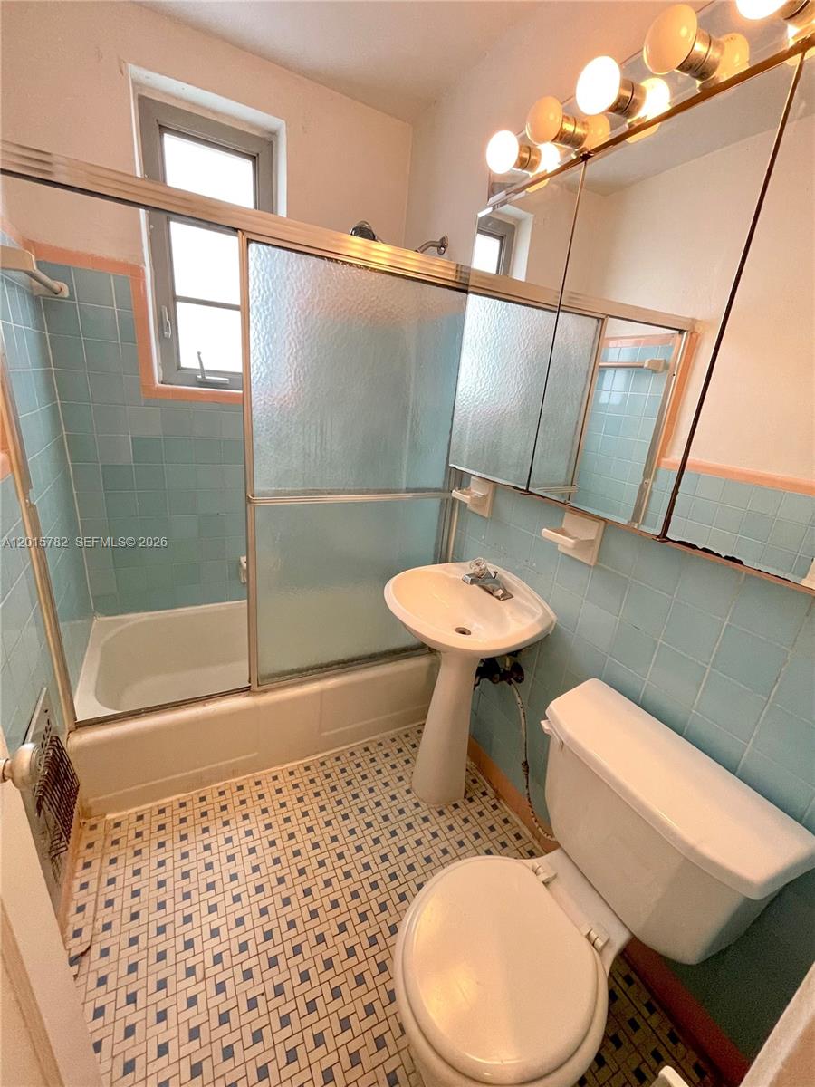 OCEAN BEACH ADDN NO 2 - Residential Lease