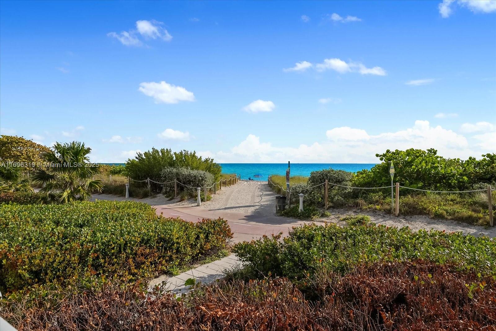 THE COLLINS CONDO - Residential