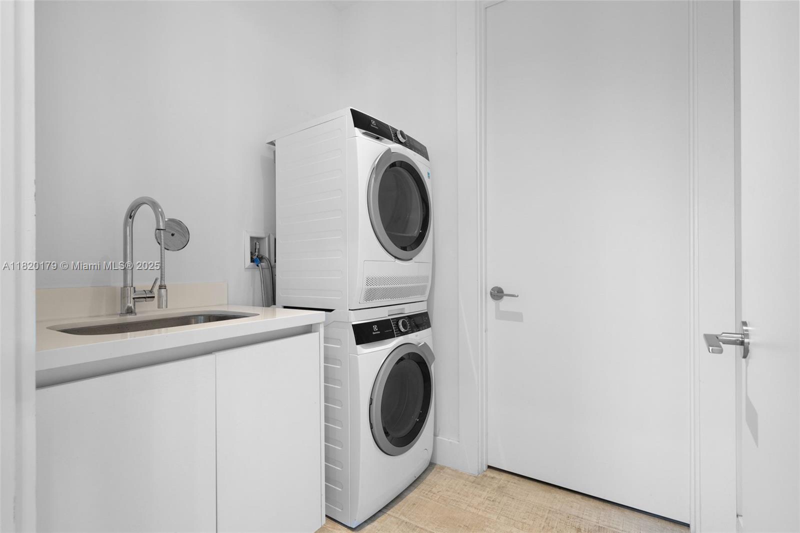 2399 COLLINS AVENUE - Residential Lease