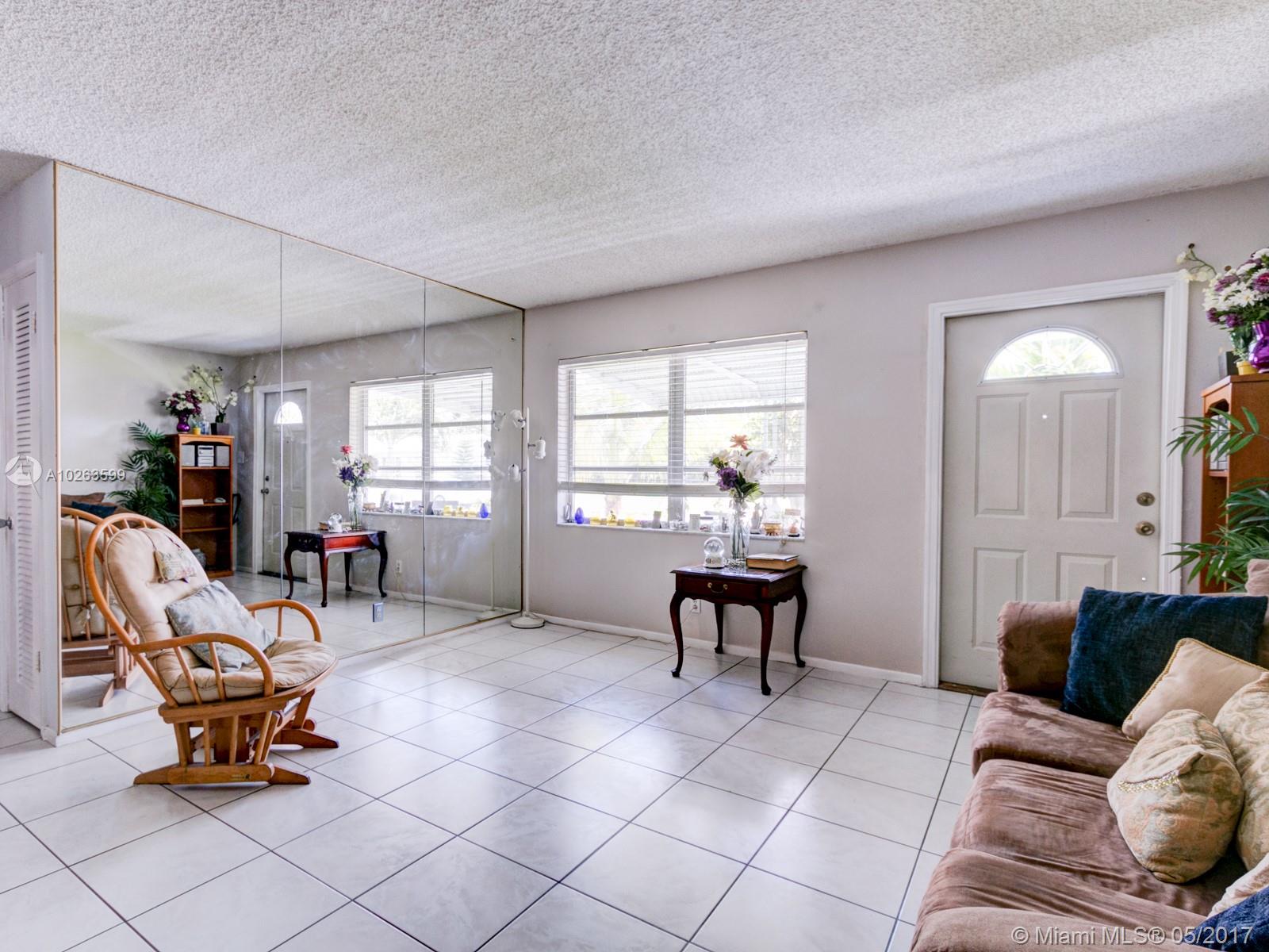 MAINLANDS OF TAMARAC LAKE - Residential