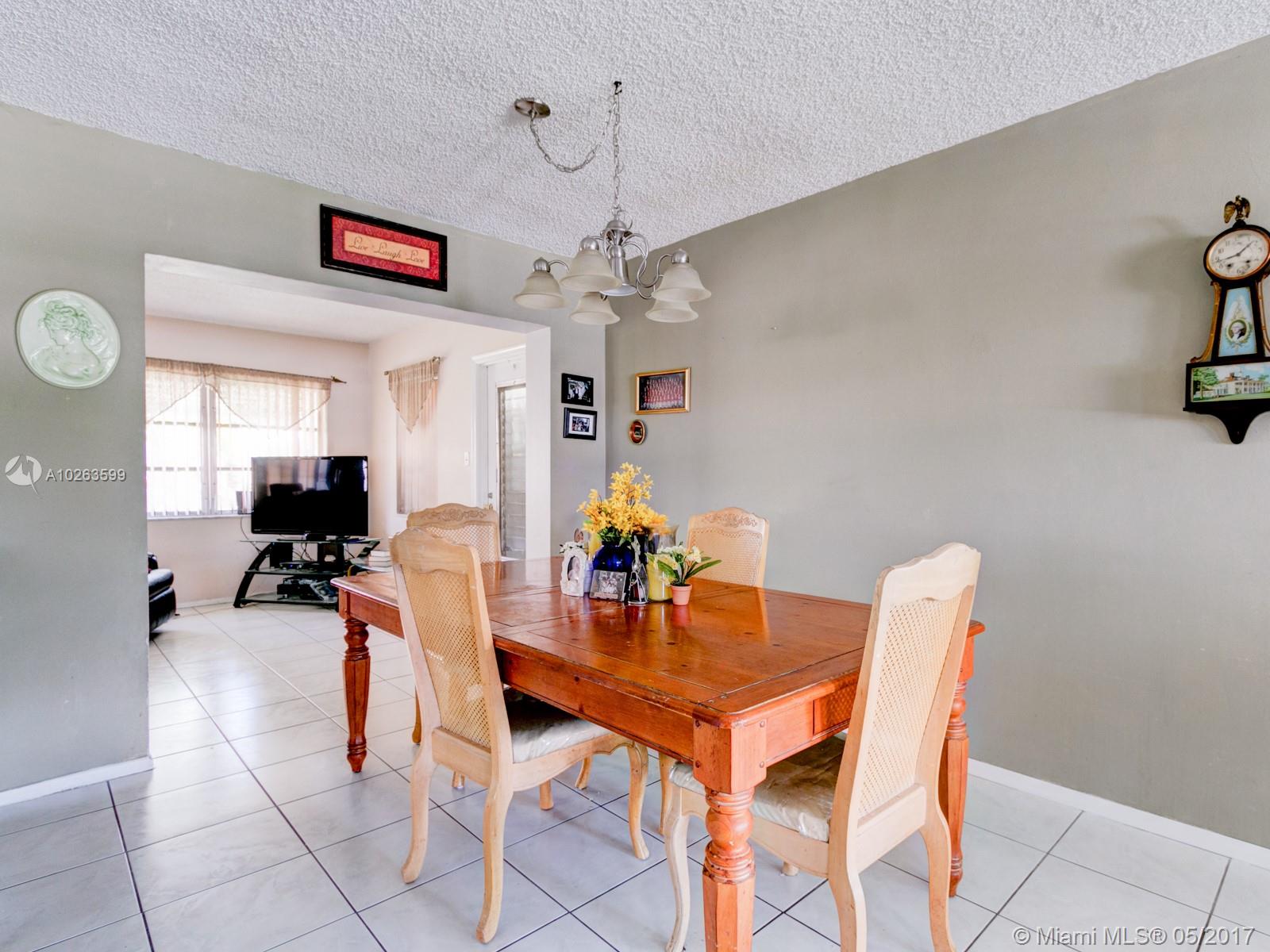 MAINLANDS OF TAMARAC LAKE - Residential