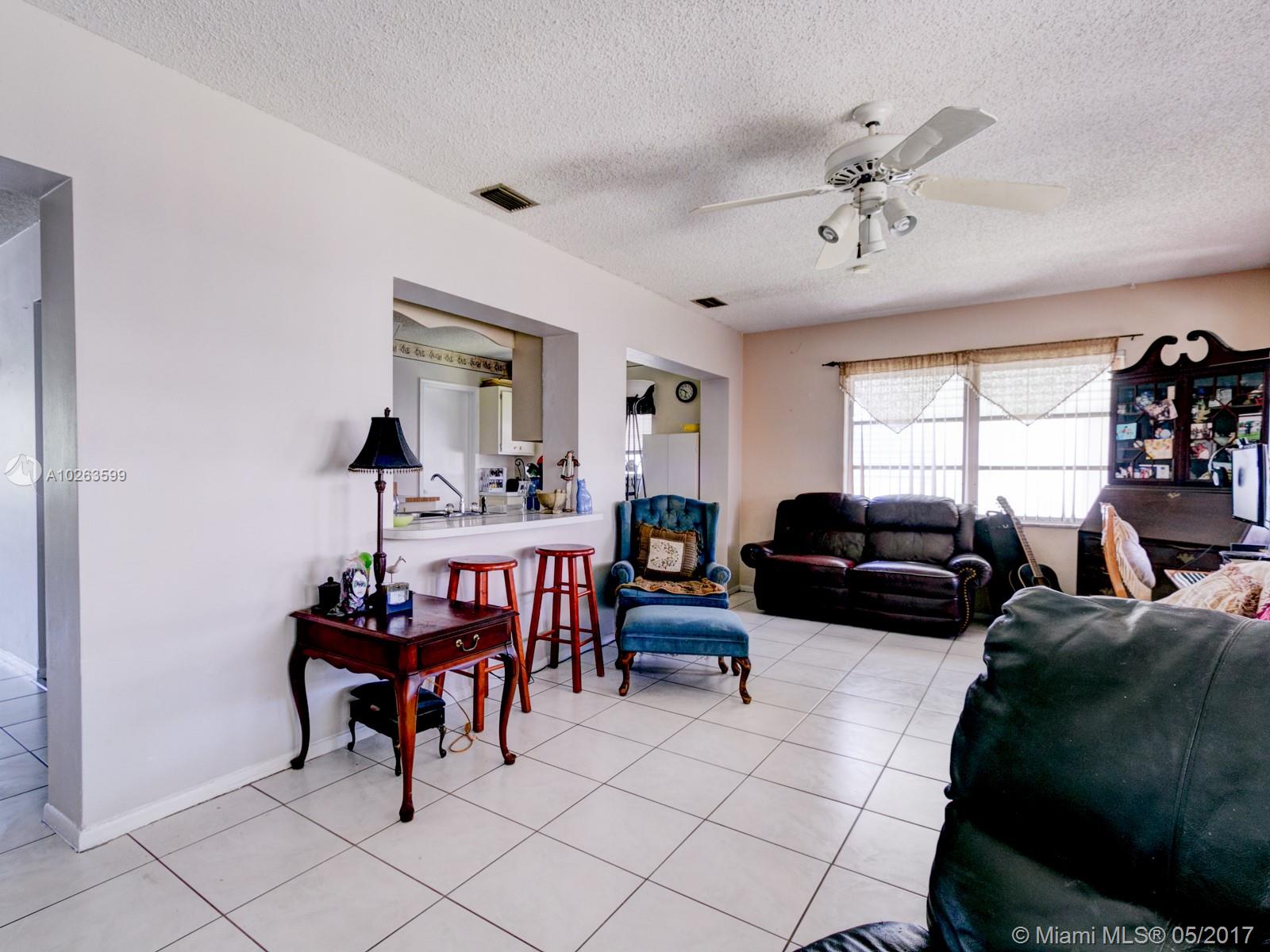 MAINLANDS OF TAMARAC LAKE - Residential