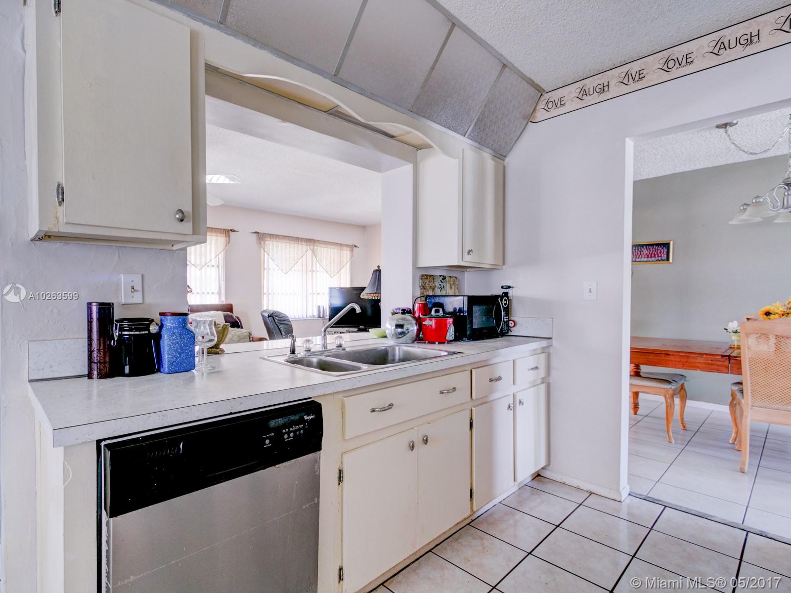 MAINLANDS OF TAMARAC LAKE - Residential