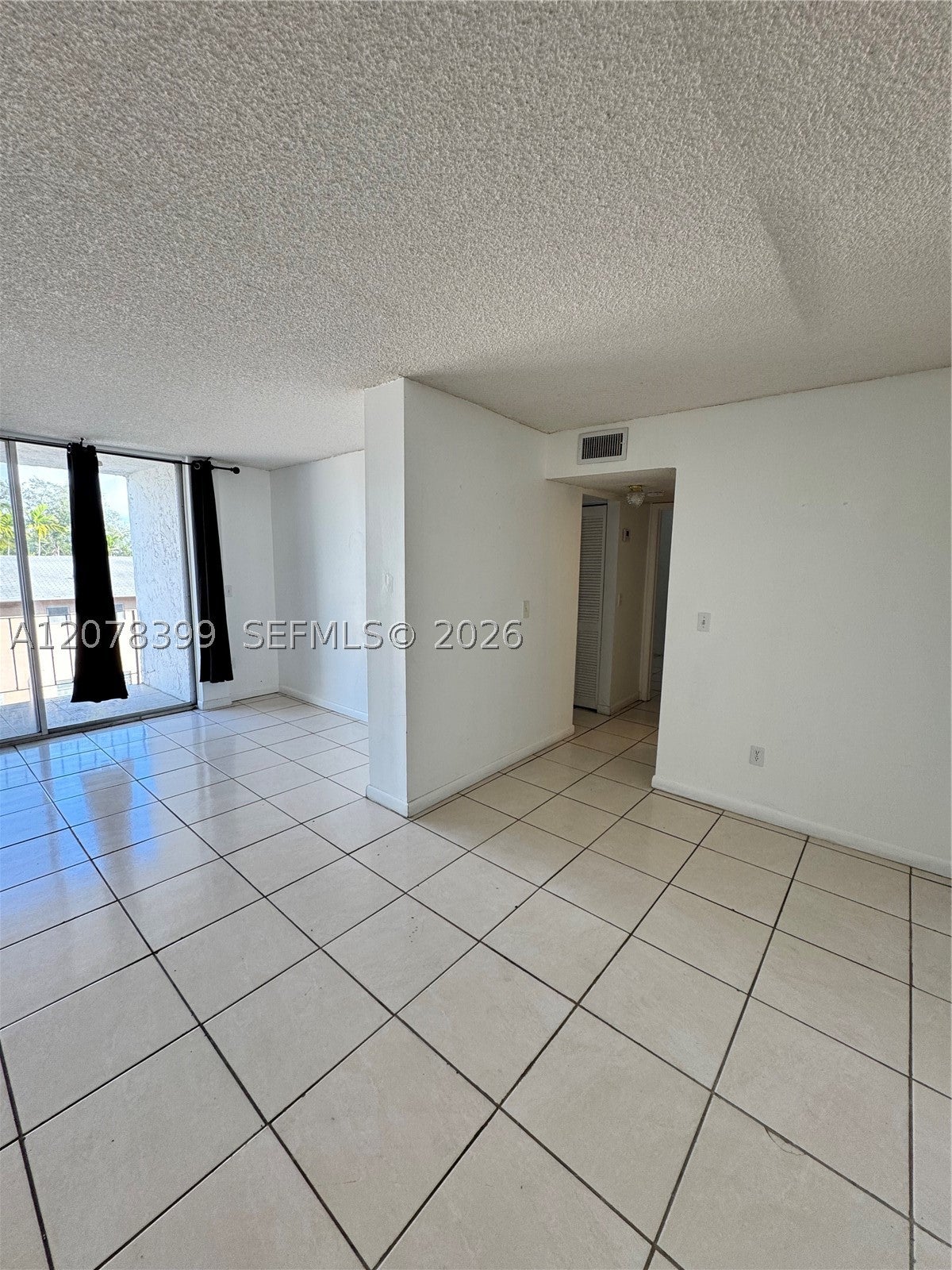 12105 NE 6th Ave 304, North Miami FL 33161