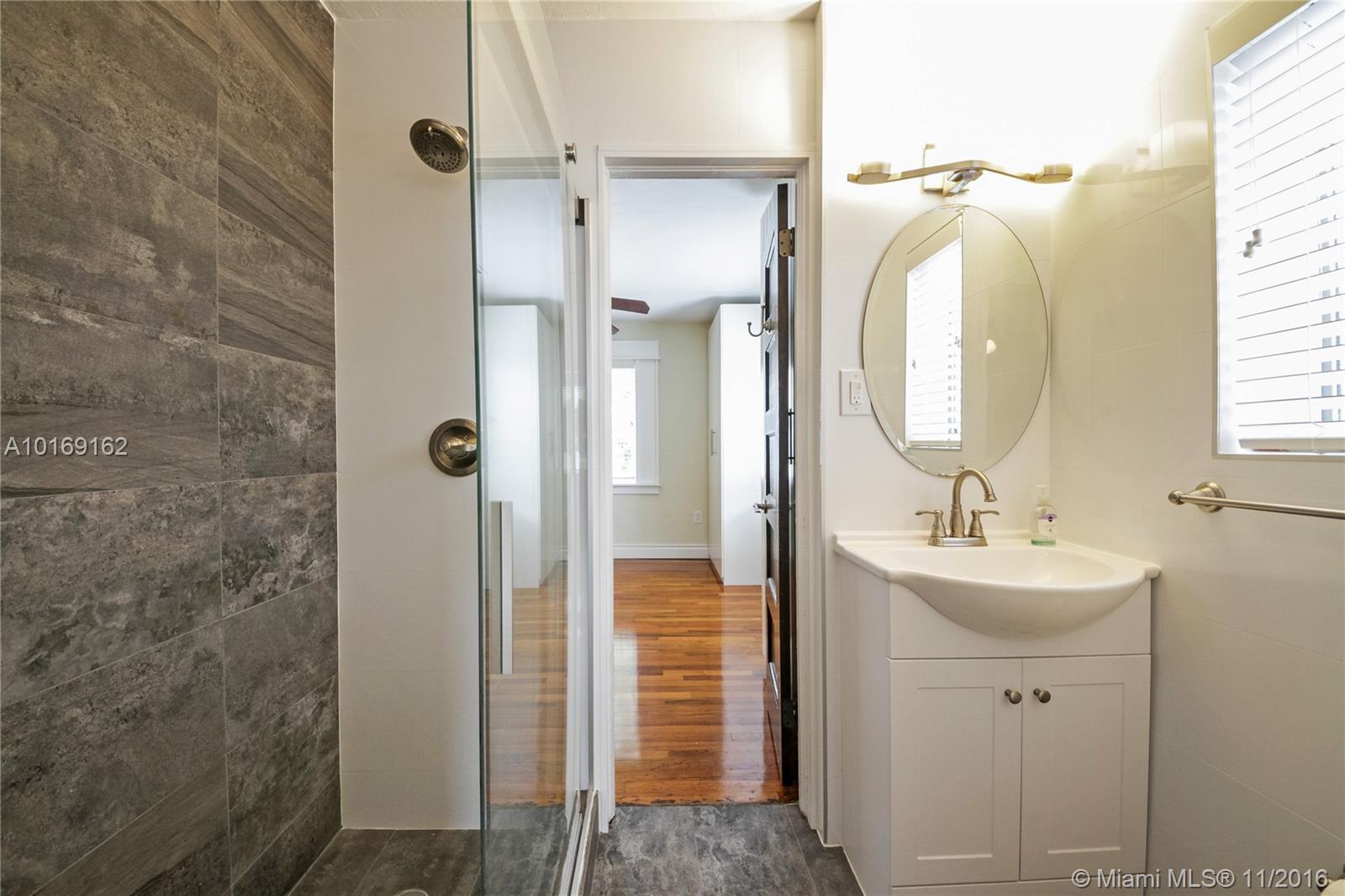 North Shore Crest - Residential