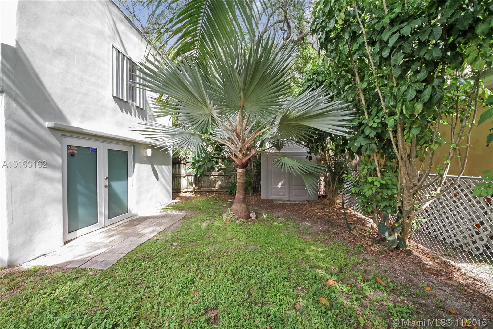 North Shore Crest - Residential