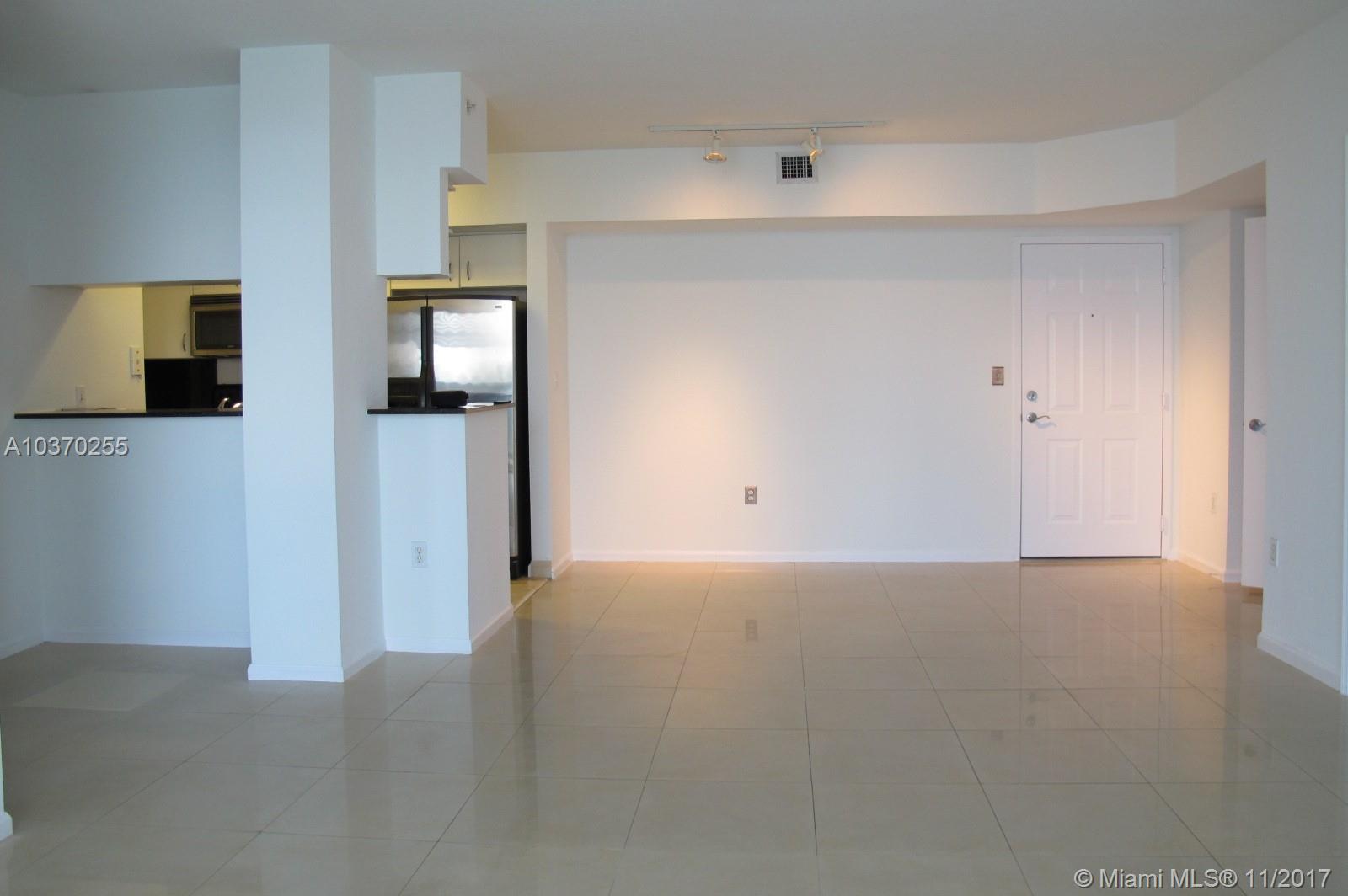 BAYVIEW CONDO AT NORTH BA - Residential Lease