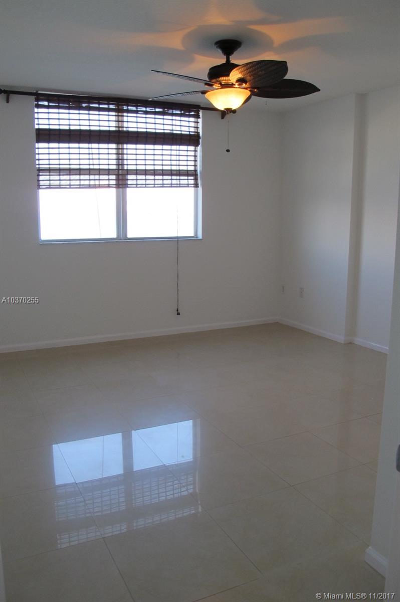 BAYVIEW CONDO AT NORTH BA - Residential Lease