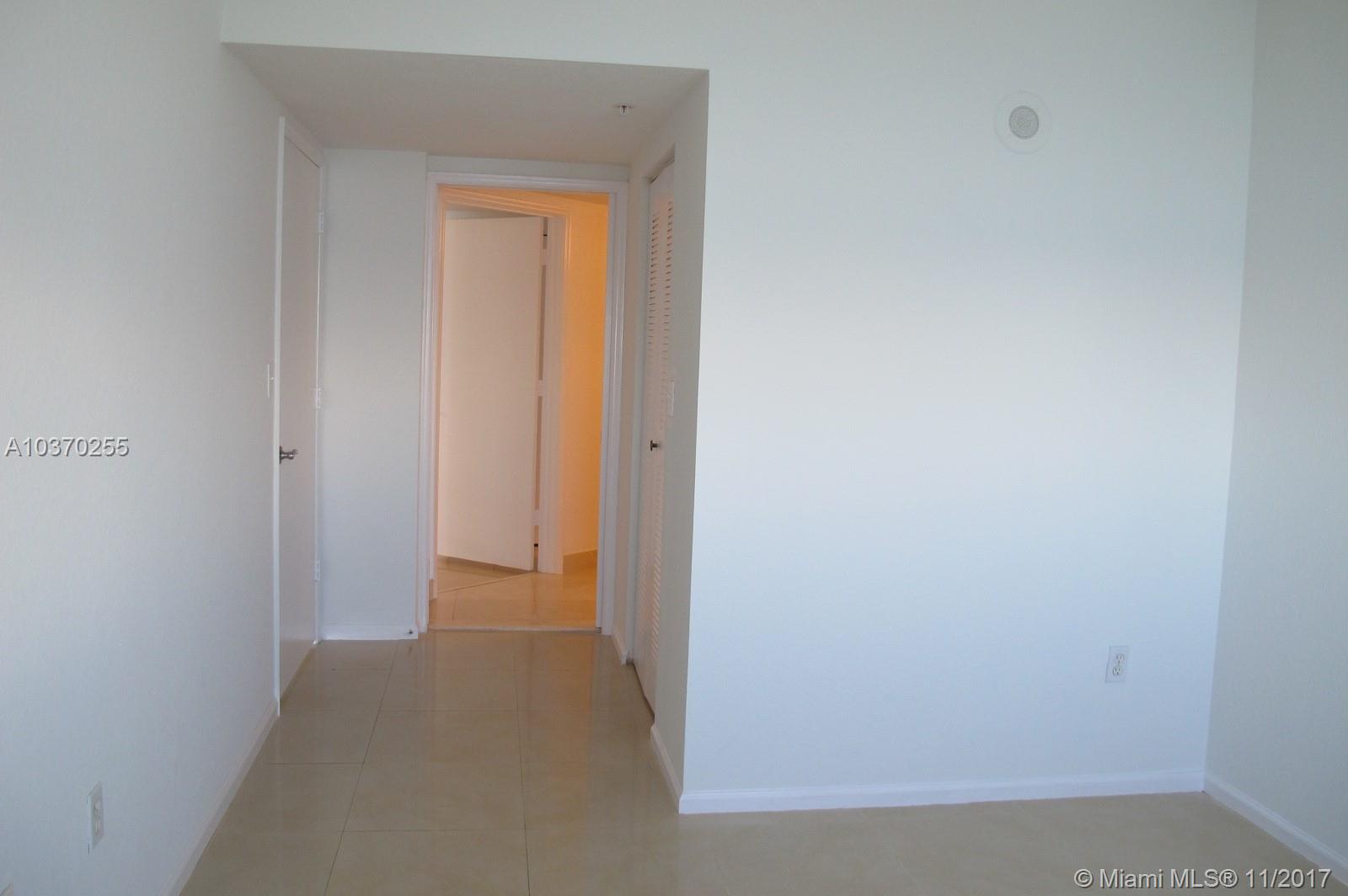 BAYVIEW CONDO AT NORTH BA - Residential Lease