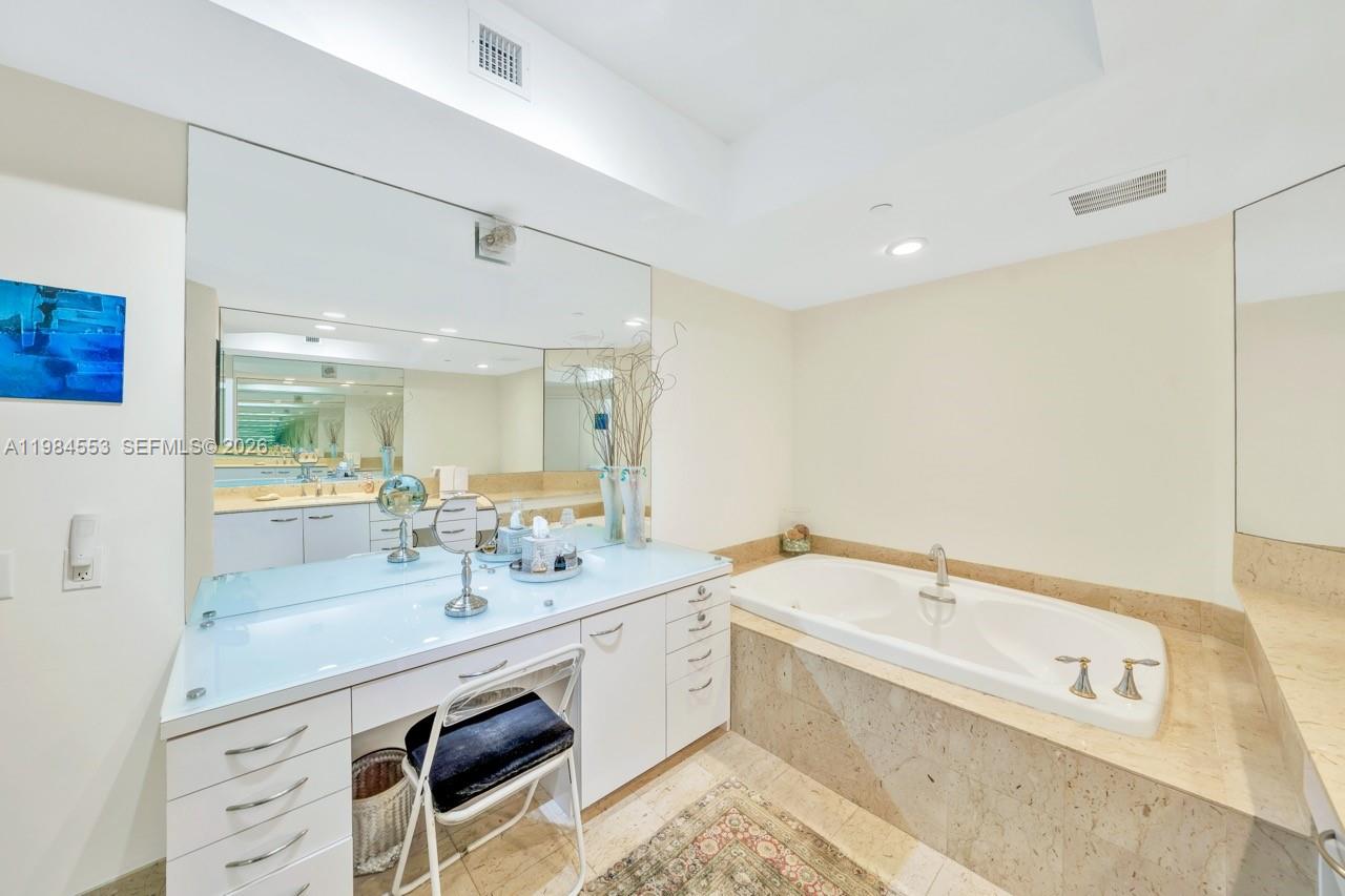 ATLANTIC I AT THE POINT C - Residential