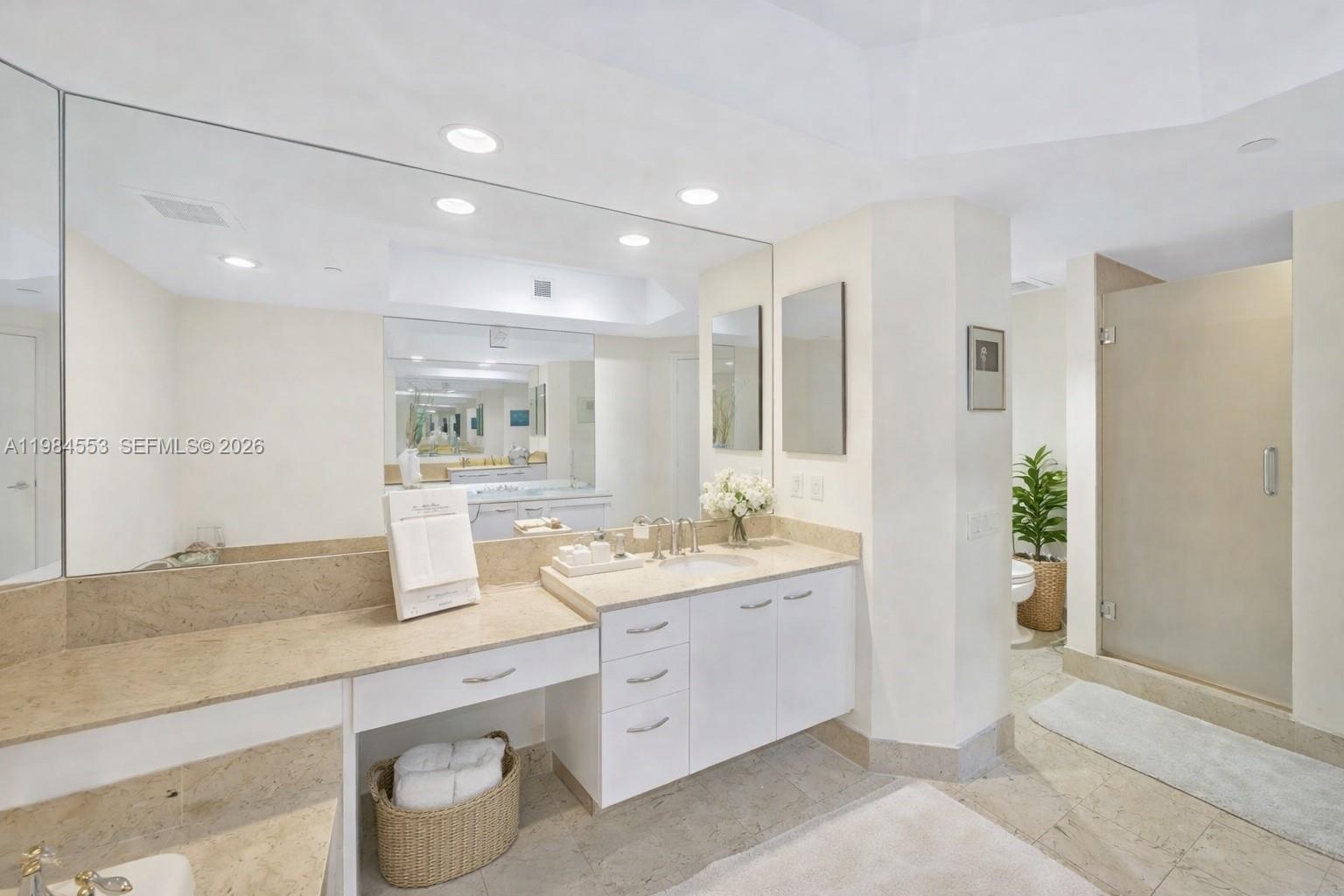 ATLANTIC I AT THE POINT C - Residential