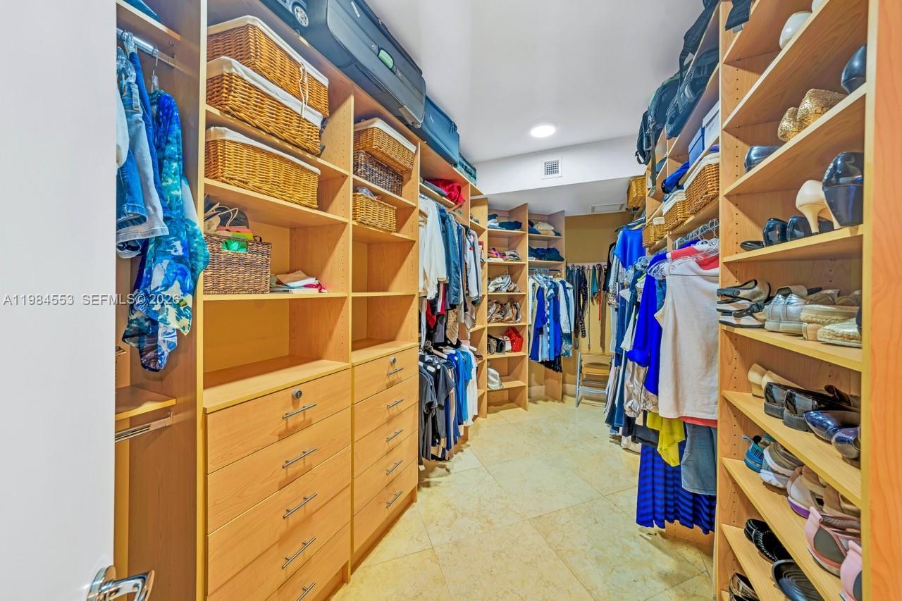 ATLANTIC I AT THE POINT C - Residential