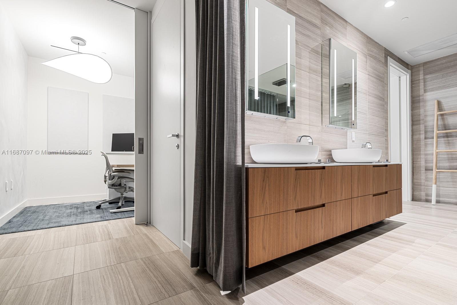 4701 NORTH MERIDIAN CONDO - Residential