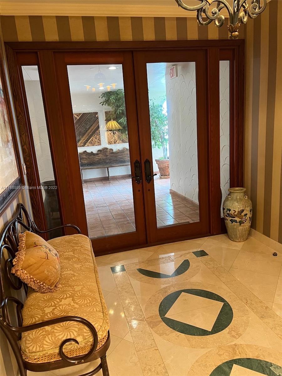 OCEANSIDE @ FISHER ISL CO - Residential