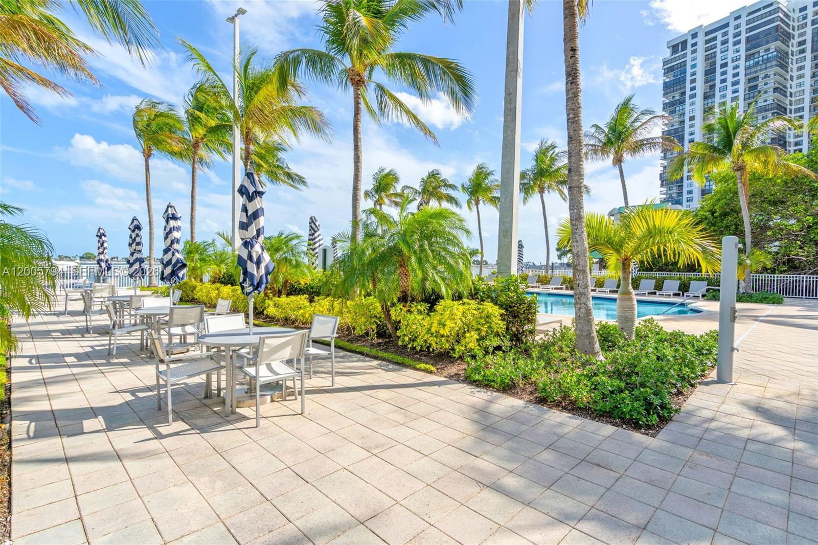 SKYLINE ON BRICKELL CONDO - Residential