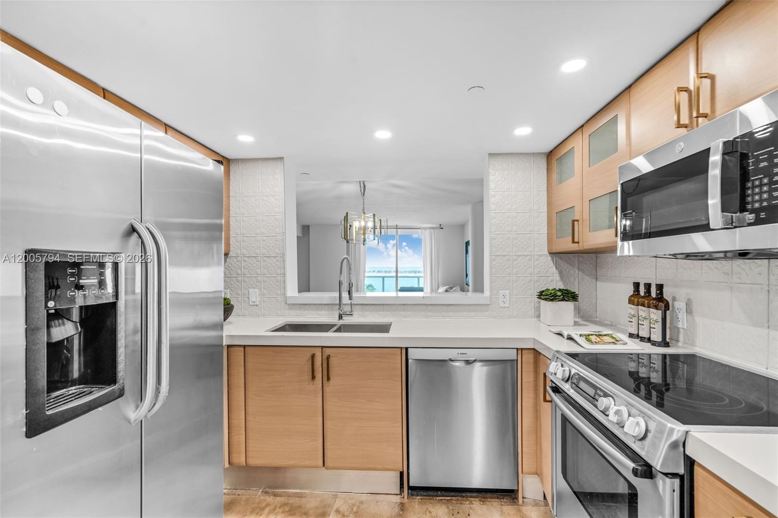 SKYLINE ON BRICKELL CONDO - Residential