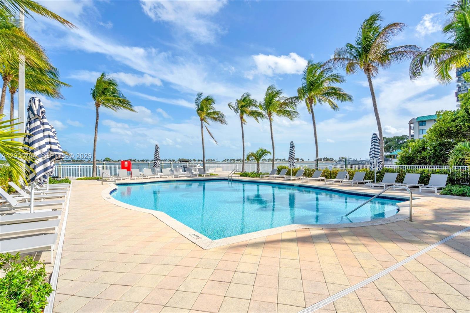 SKYLINE ON BRICKELL CONDO - Residential