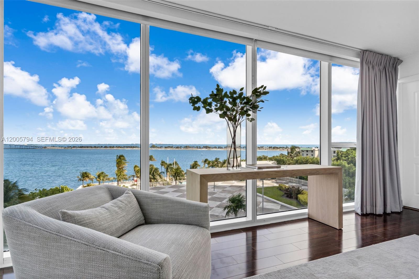 SKYLINE ON BRICKELL CONDO - Residential