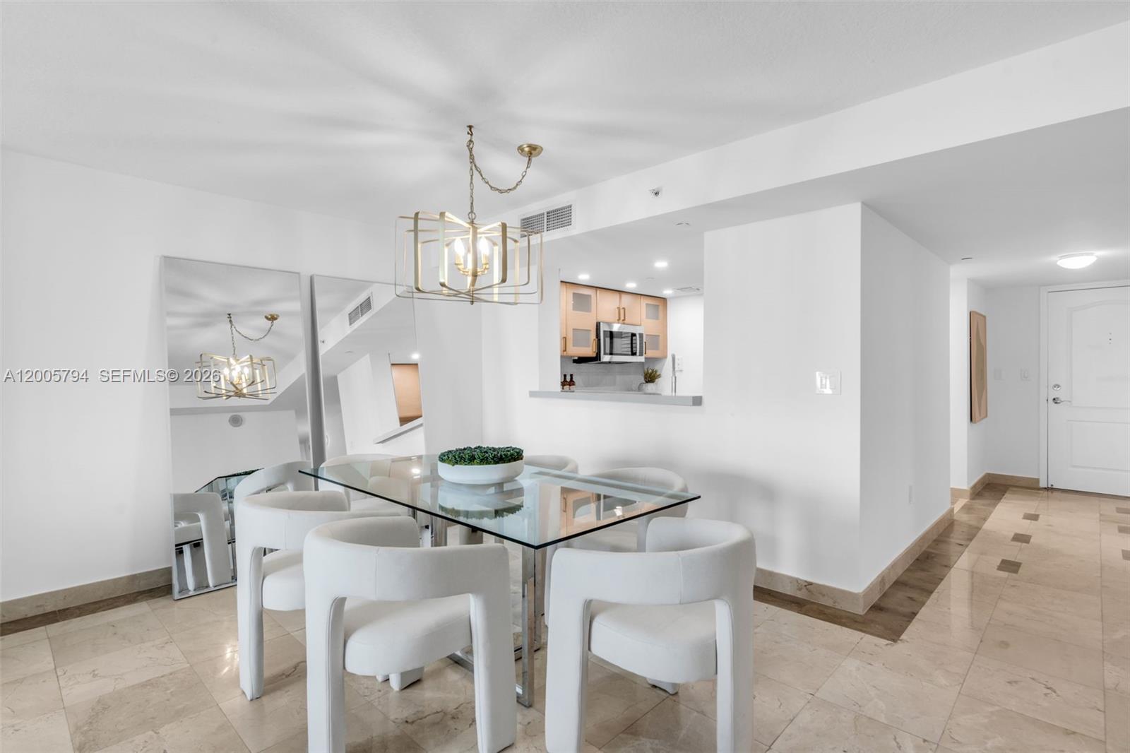 SKYLINE ON BRICKELL CONDO - Residential