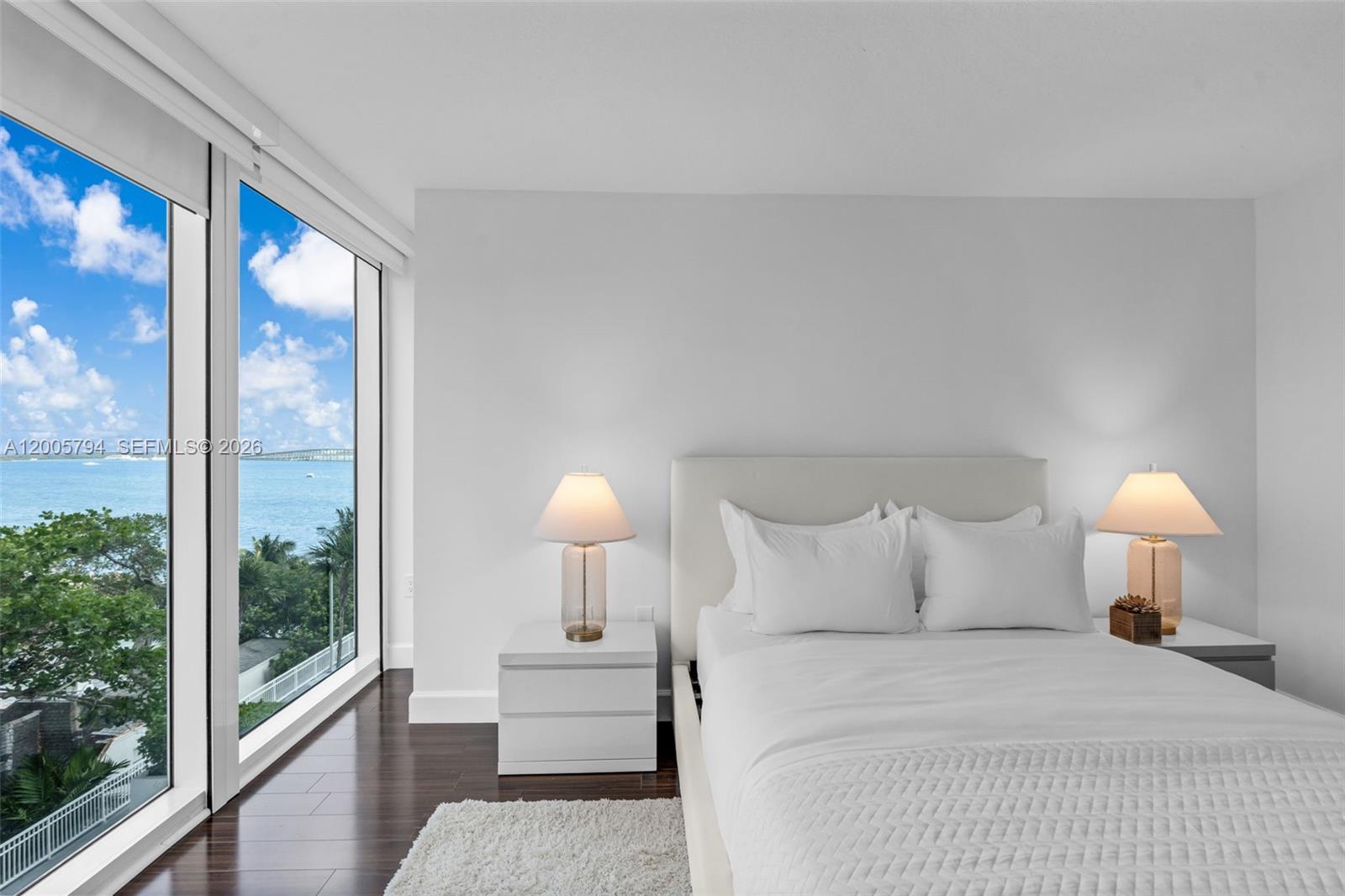 SKYLINE ON BRICKELL CONDO - Residential