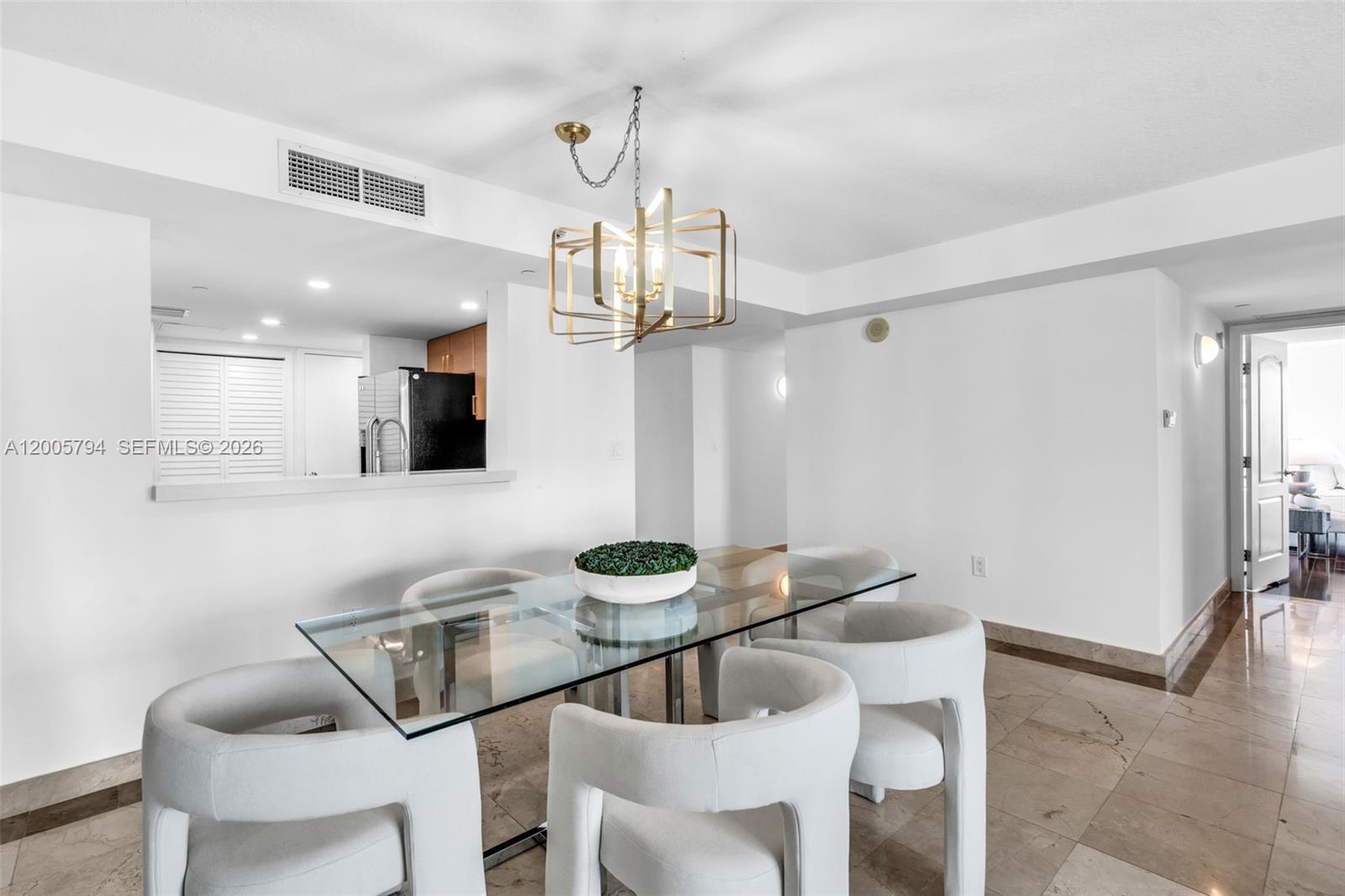 SKYLINE ON BRICKELL CONDO - Residential