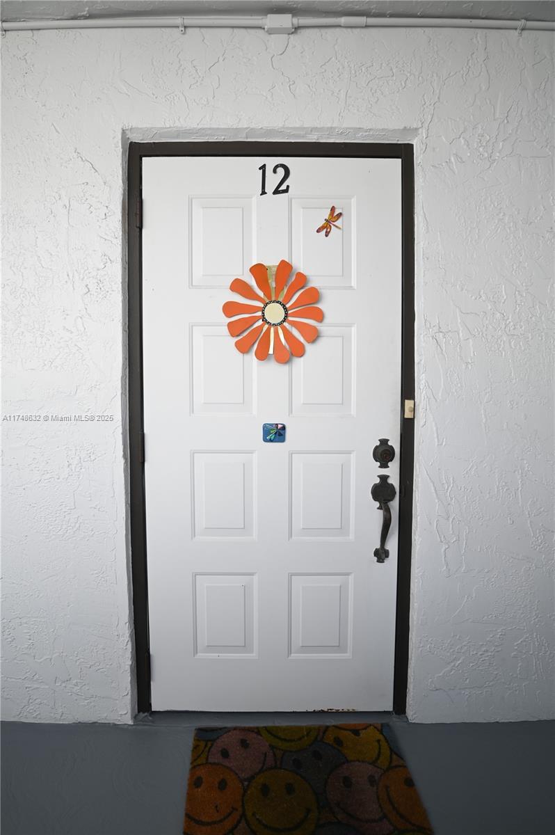 SHERIDAN BY THE BEACH CON - Residential