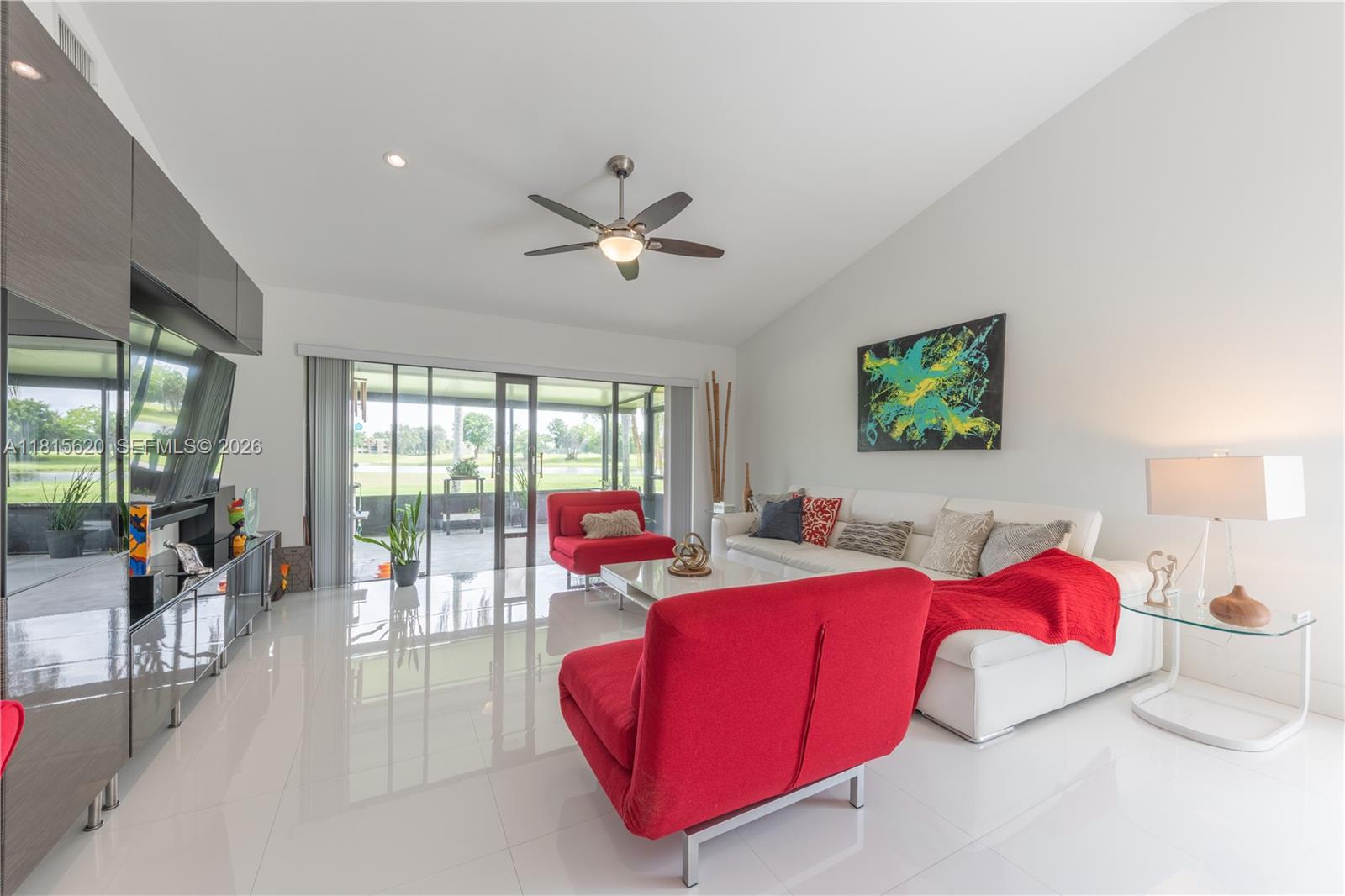 VILLAS OF BONAVENTURE AT - Residential