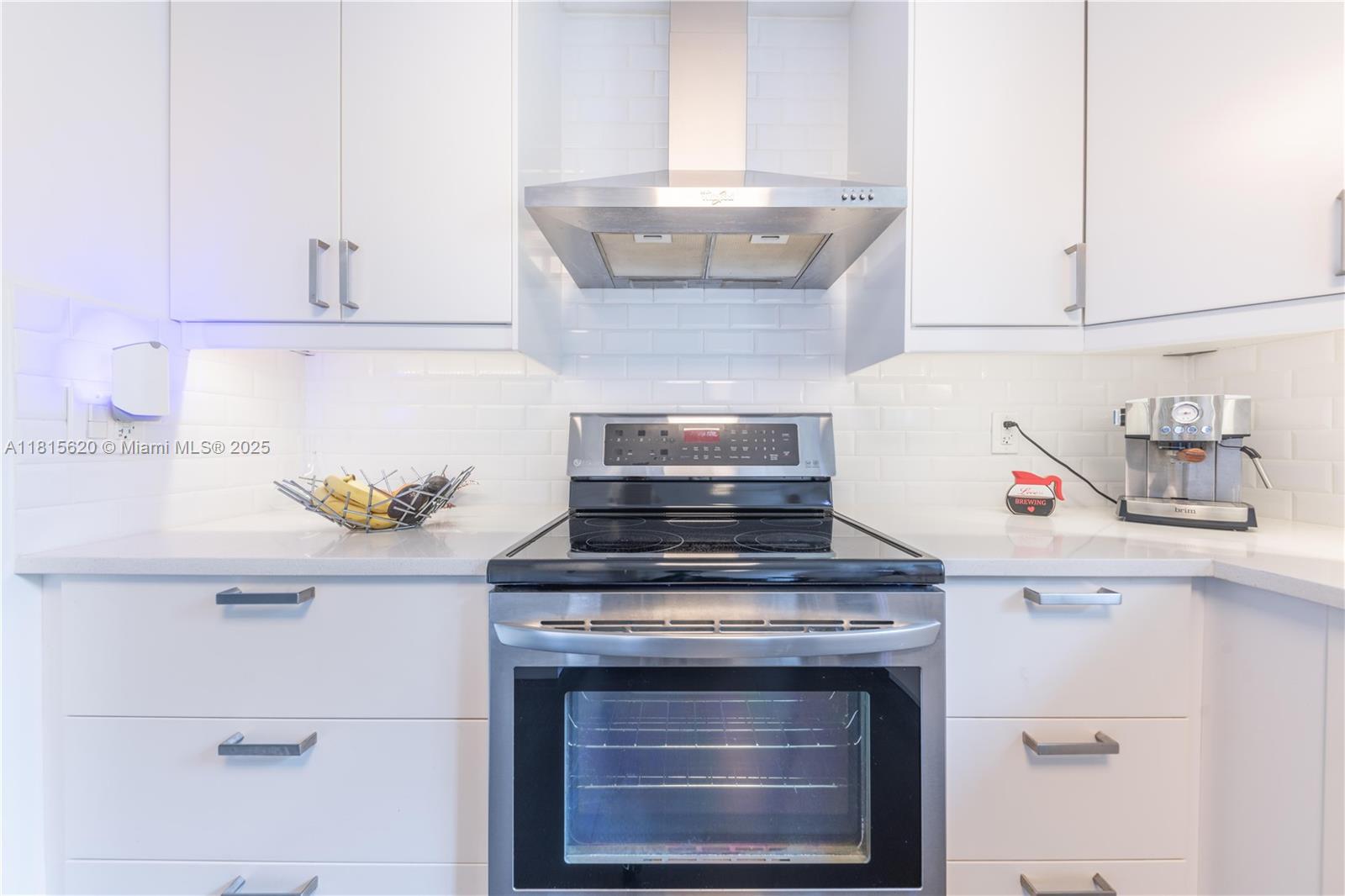 VILLAS OF BONAVENTURE AT - Residential