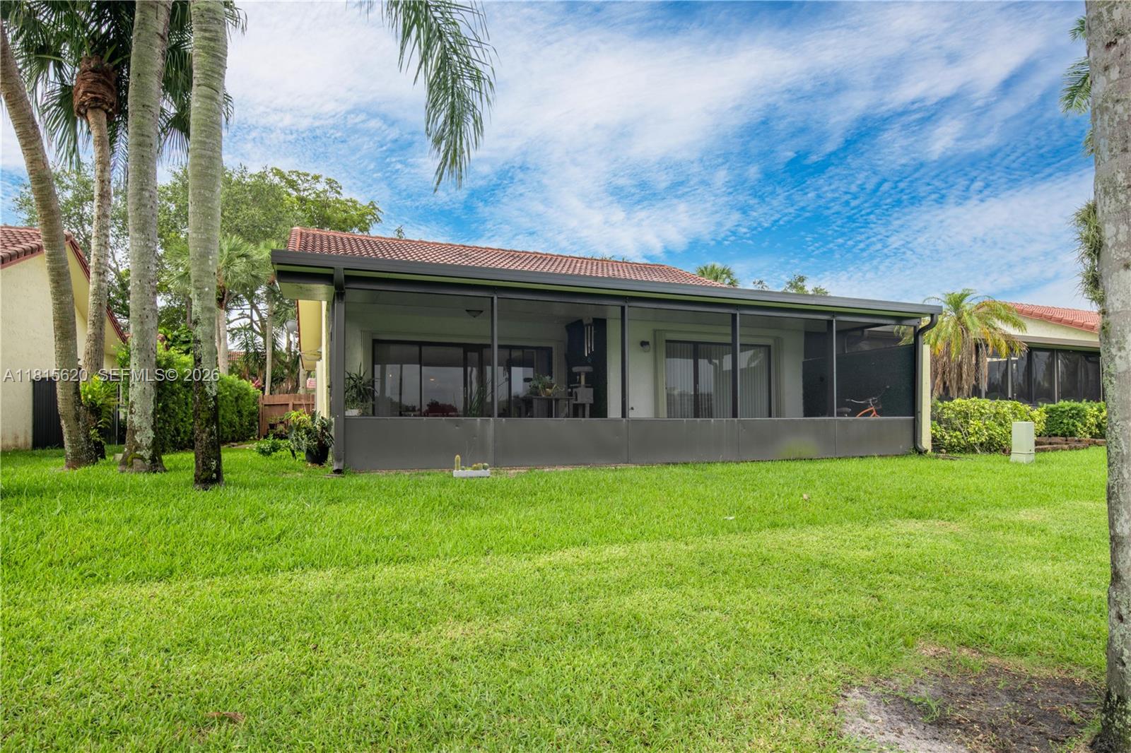 VILLAS OF BONAVENTURE AT - Residential