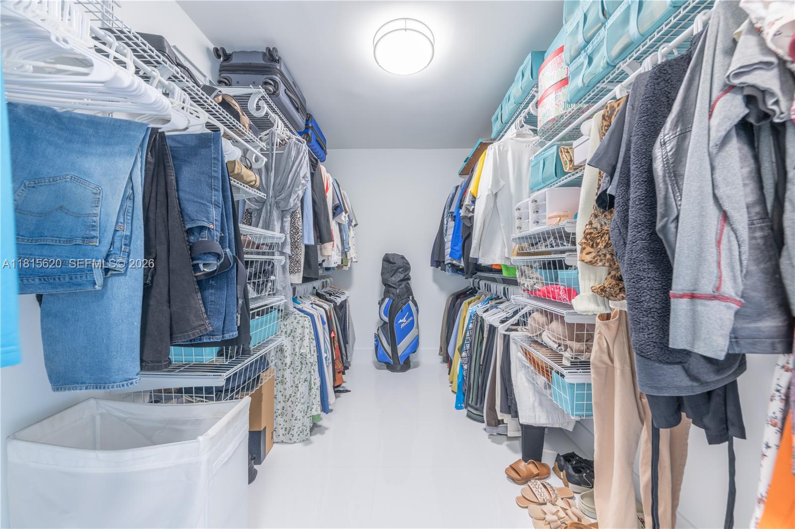 VILLAS OF BONAVENTURE AT - Residential