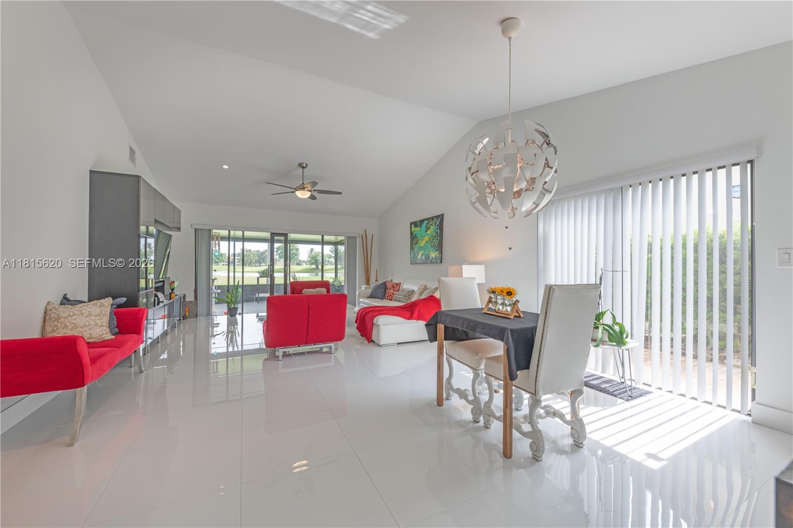 VILLAS OF BONAVENTURE AT - Residential