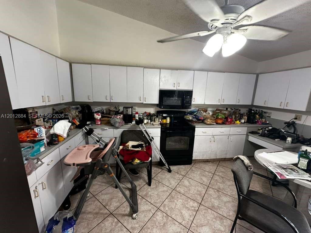 COUNTRY ADDRESS - Residential