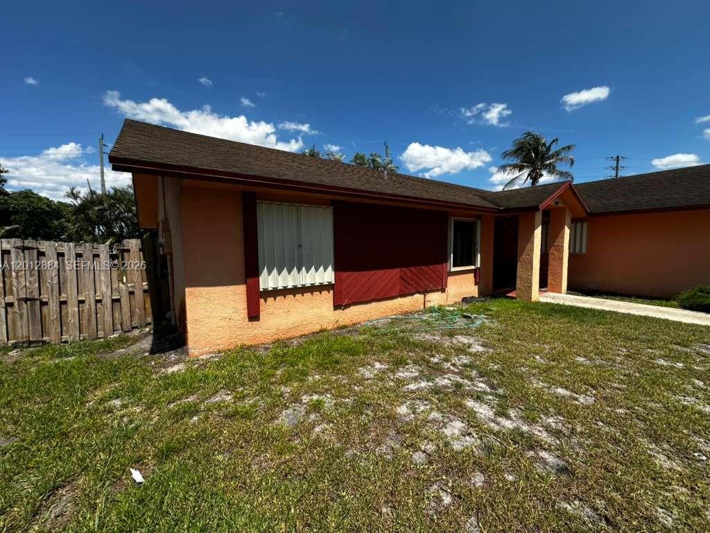 COUNTRY ADDRESS - Residential