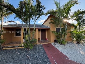 30486 SW 162nd Pl Homestead FL 33033